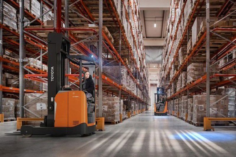 Teleskoplader del tipo Toyota BT Reflex reachtruck, Neumaschine In Barneveld (Immagine 4)