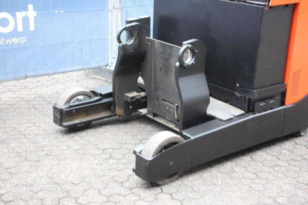 Teleskoplader от тип Toyota RRE180, Gebrauchtmaschine в Antwerpen (Снимка 10)