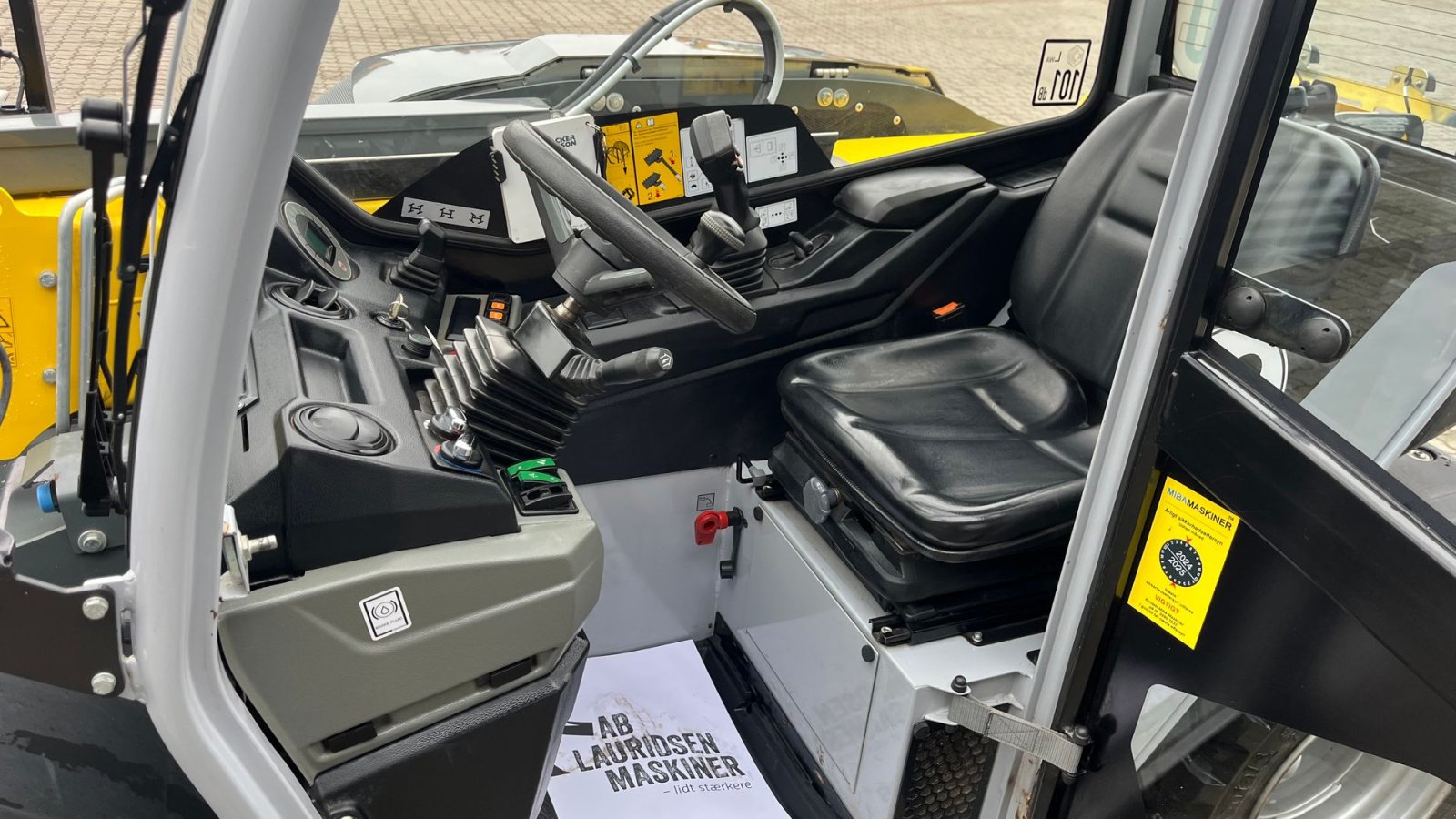 Teleskoplader of the type Wacker Neuson TH412 Velholdt lille teleskoplæsser, Gebrauchtmaschine in Rønnede (Picture 10)