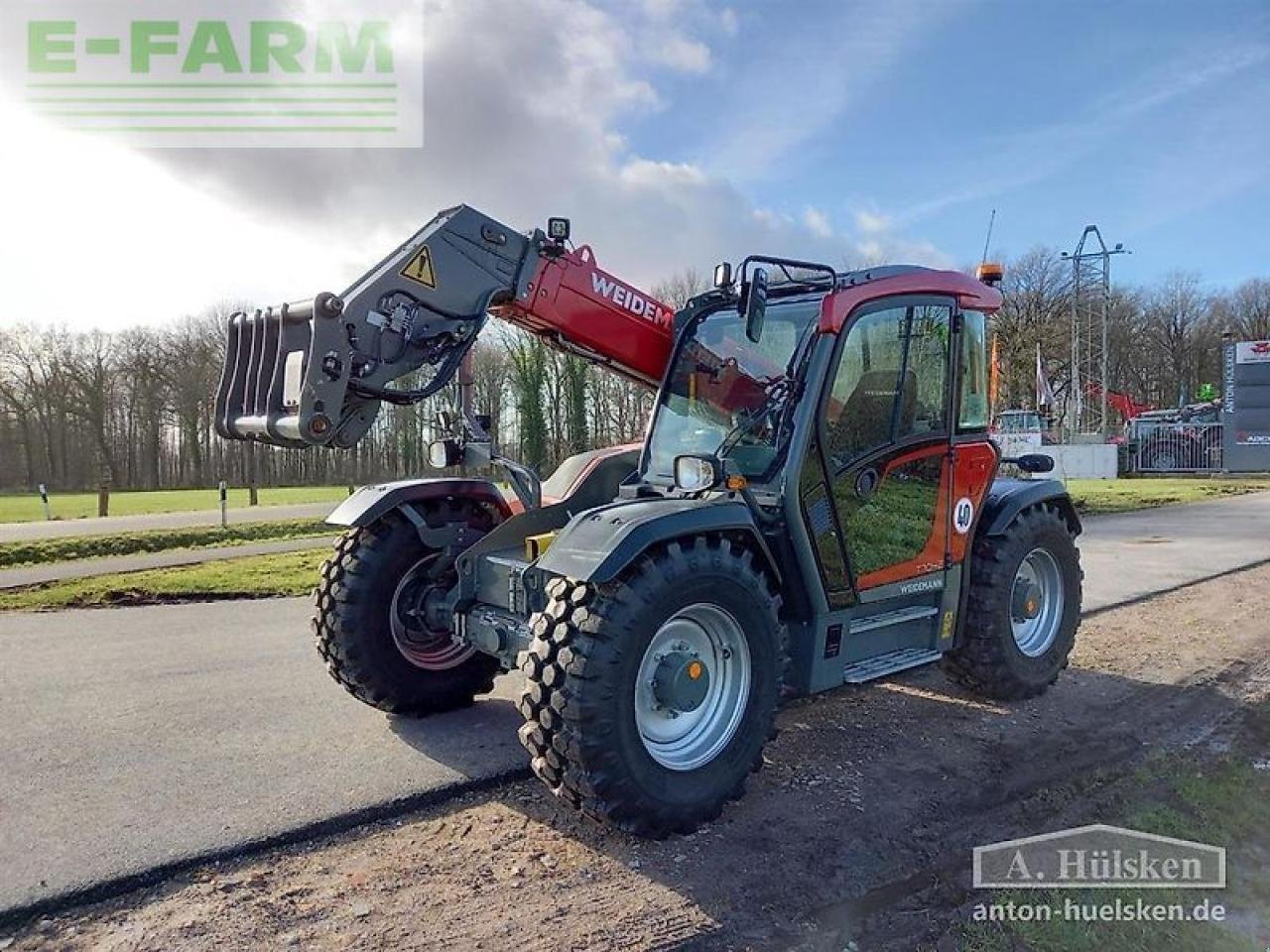 Teleskoplader от тип Weidemann  t7042 (136 ps, 40 km/h), Gebrauchtmaschine в ROSENDAHL (Снимка 1)