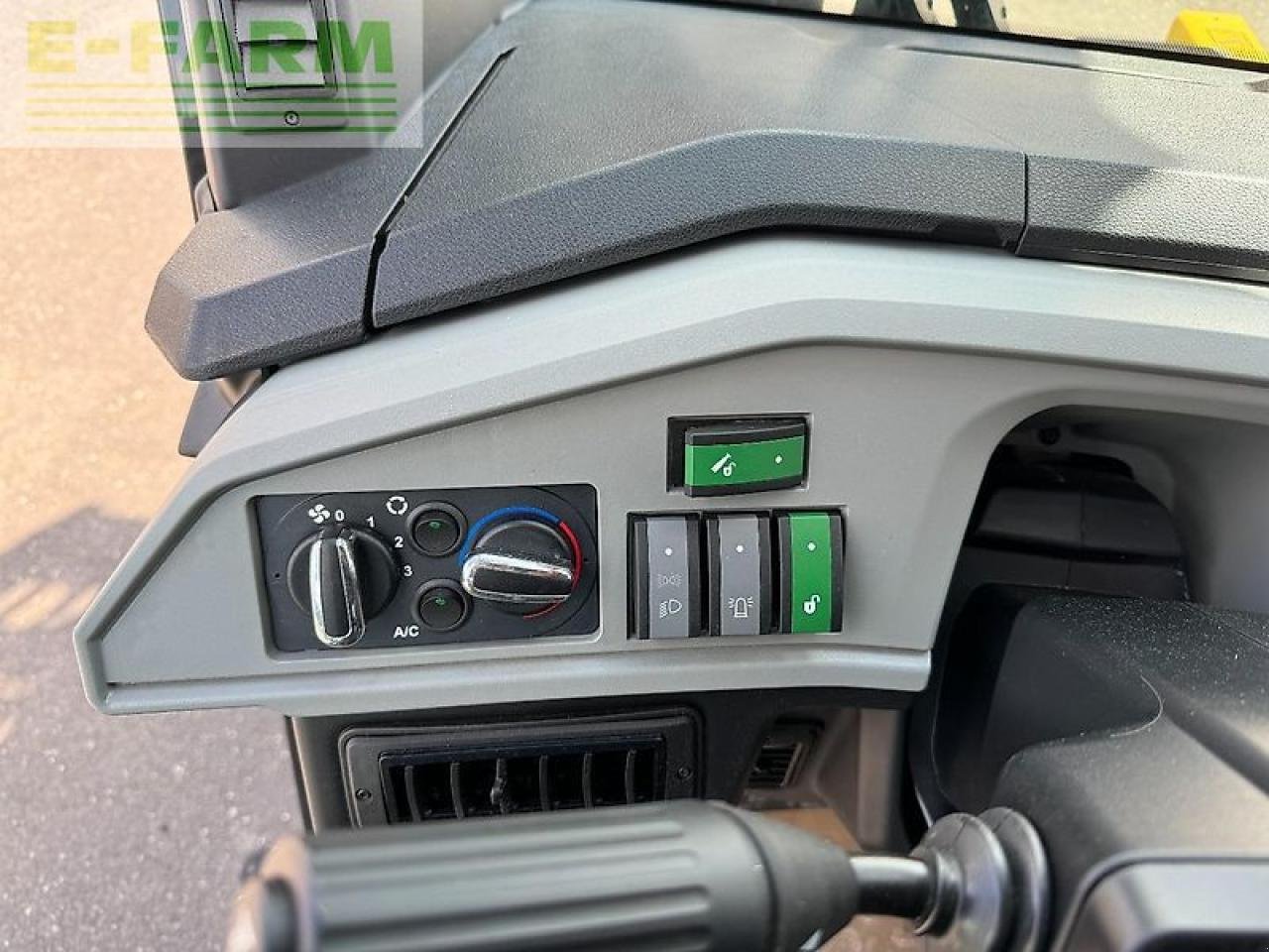 Teleskoplader za tip Weidemann  t7042, Gebrauchtmaschine u NORDWESTUCKERMARK / OT FÜRSTENWERDER (Slika 9)