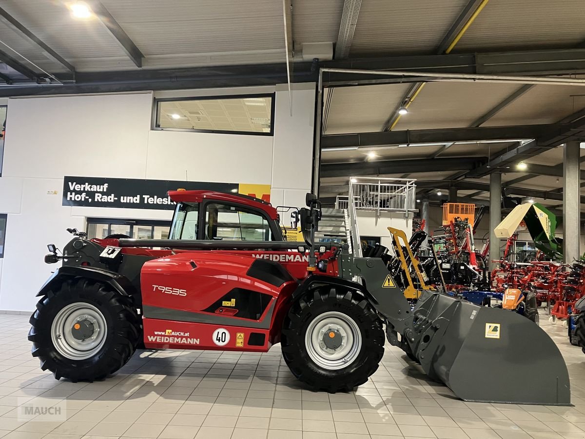 Teleskoplader des Typs Weidemann  T9535 Teleskoplader, Neumaschine in Burgkirchen (Bild 1)