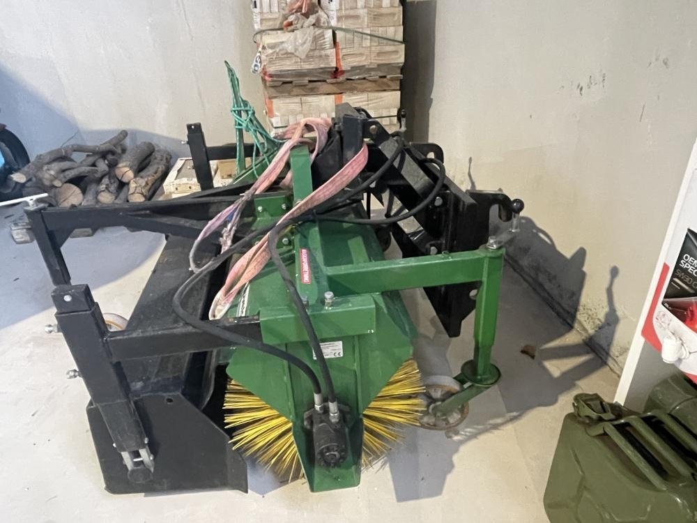 Teleskoplader typu Weidemann  Weidemann T4512  Pallegafler-skovl -kost medfølger, Gebrauchtmaschine w Dronninglund (Zdjęcie 10)