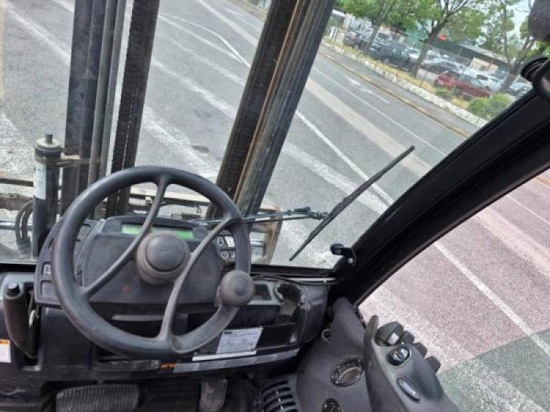 Teleskoplader van het type Yale GDP35VX, Gebrauchtmaschine in senlis (Foto 5)