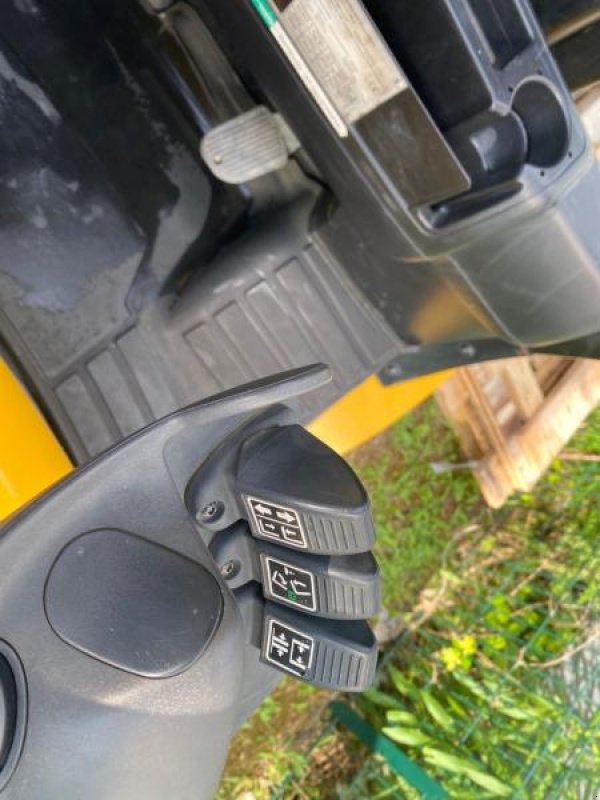 Teleskoplader του τύπου Yale GLP40VX5, Gebrauchtmaschine σε senlis (Φωτογραφία 8)