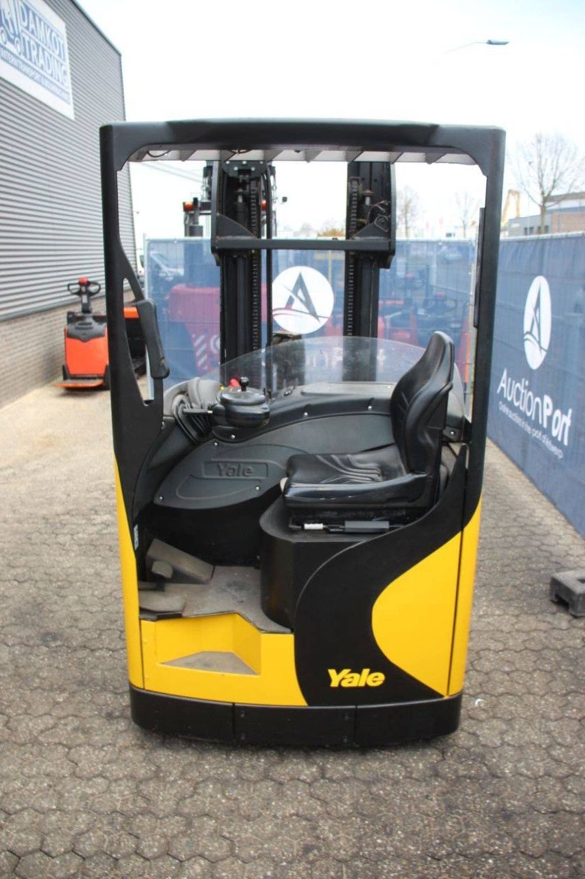 Teleskoplader от тип Yale MR14, Gebrauchtmaschine в Antwerpen (Снимка 4)