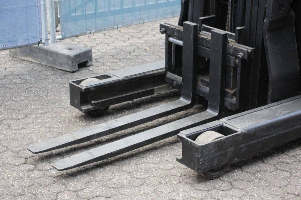 Teleskoplader от тип Yale MR14, Gebrauchtmaschine в Antwerpen (Снимка 10)