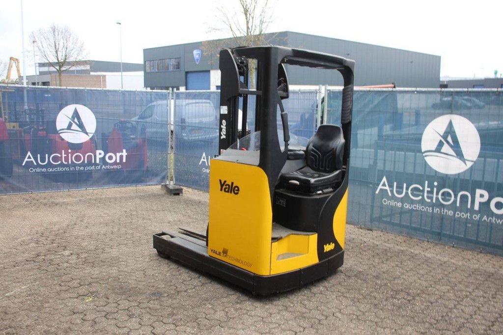 Teleskoplader от тип Yale MR14, Gebrauchtmaschine в Antwerpen (Снимка 3)