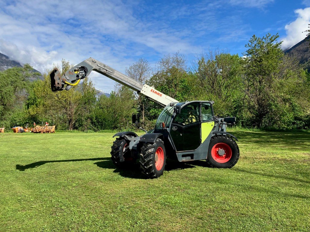 Teleskopstapler typu CLAAS Scorpion 6030 CP, Gebrauchtmaschine v Arbedo (Obrázek 1)
