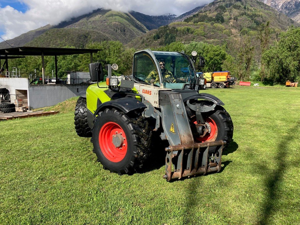 Teleskopstapler typu CLAAS Scorpion 6030 CP, Gebrauchtmaschine v Arbedo (Obrázek 2)