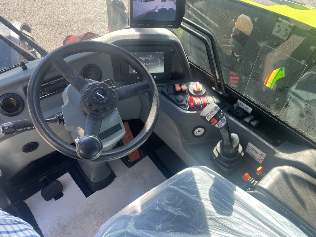 Teleskopstapler des Typs CLAAS SCORPION 635, Gebrauchtmaschine in Domdidier (Bild 8)