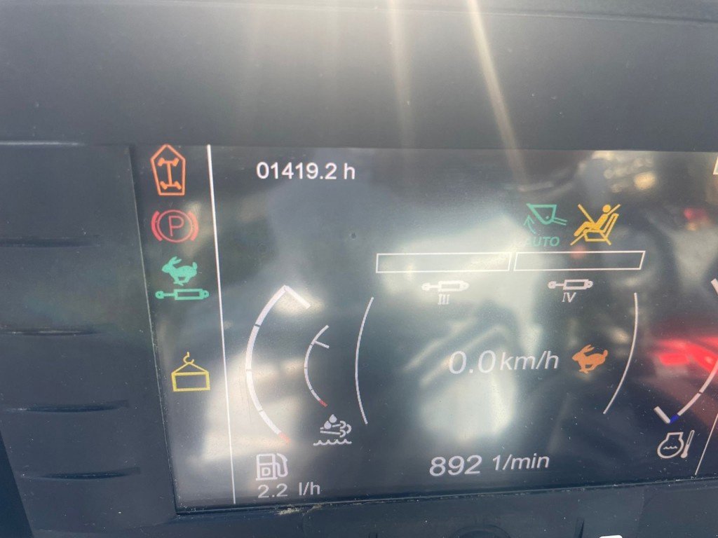 Teleskopstapler des Typs CLAAS SCORPION 635, Gebrauchtmaschine in Domdidier (Bild 9)