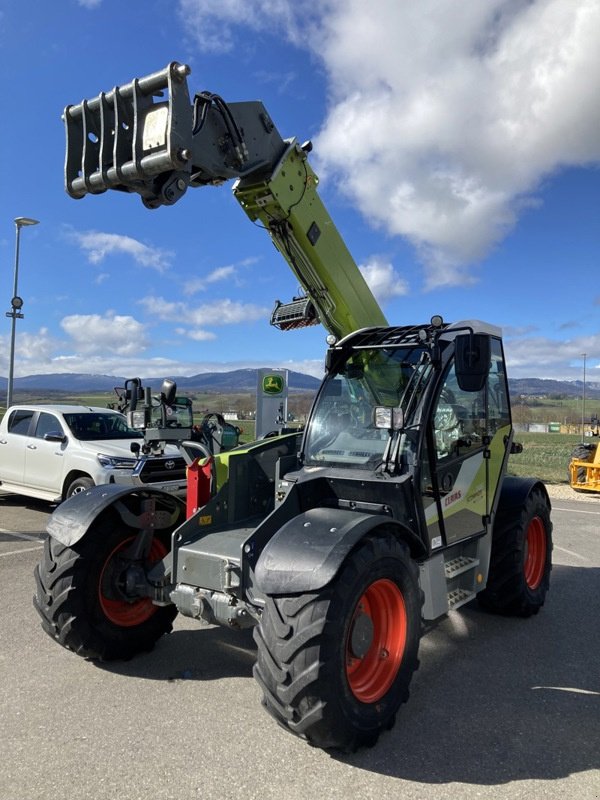 Teleskopstapler des Typs CLAAS Scorpion 746 VP, Gebrauchtmaschine in Chavornay (Bild 1)