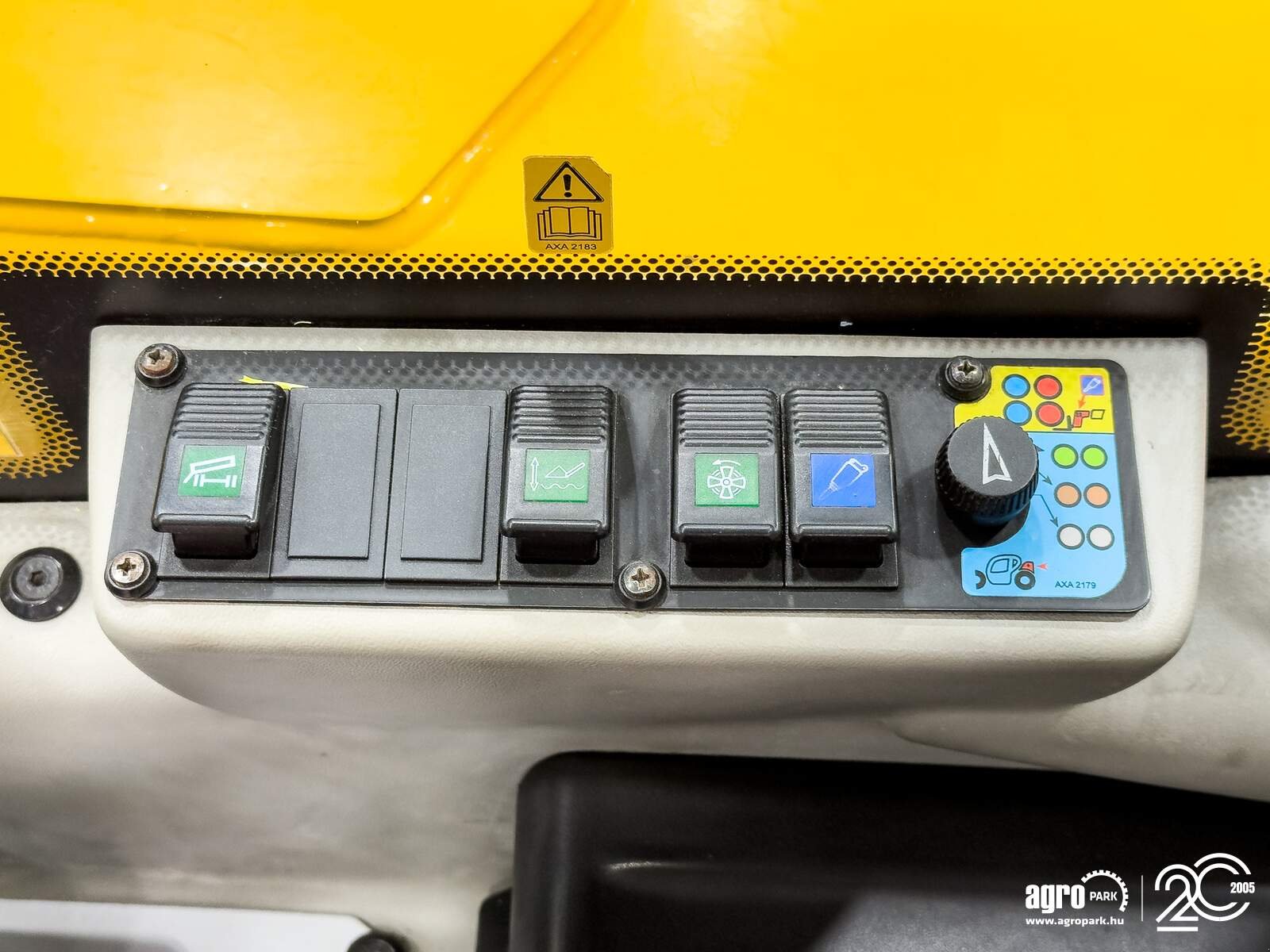 Teleskopstapler a típus DIECI Agri Plus 40.7 HVS 7 m lifting height, 4000 kg capacity, air conditioner, Joystick, pallet forks, air suspended seat, LED lighting, 128 HP engine, Gebrauchtmaschine ekkor: Csengele (Kép 21)