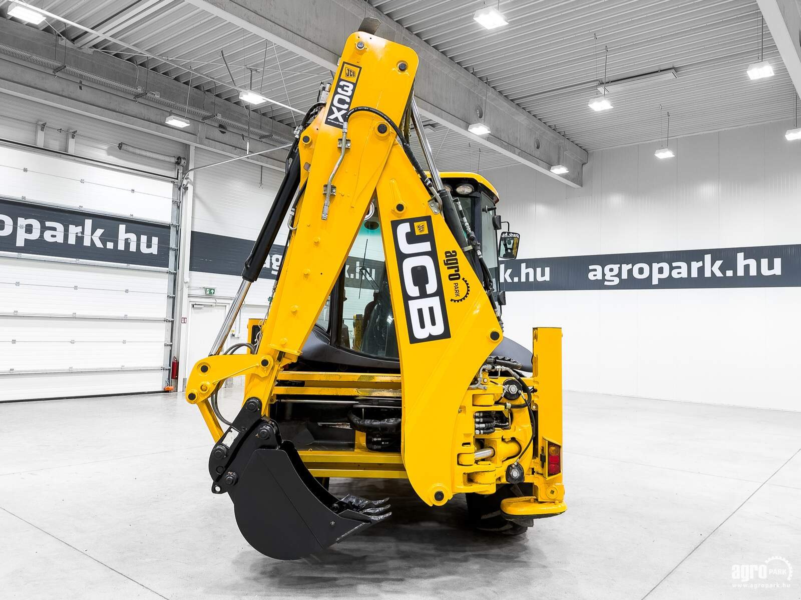 Teleskopstapler del tipo JCB 3CX Eco Sitemaster backhoe loader, 92 hp, air con Powershift, SRS, 4 buckets + forks, Gebrauchtmaschine In Csengele (Immagine 7)