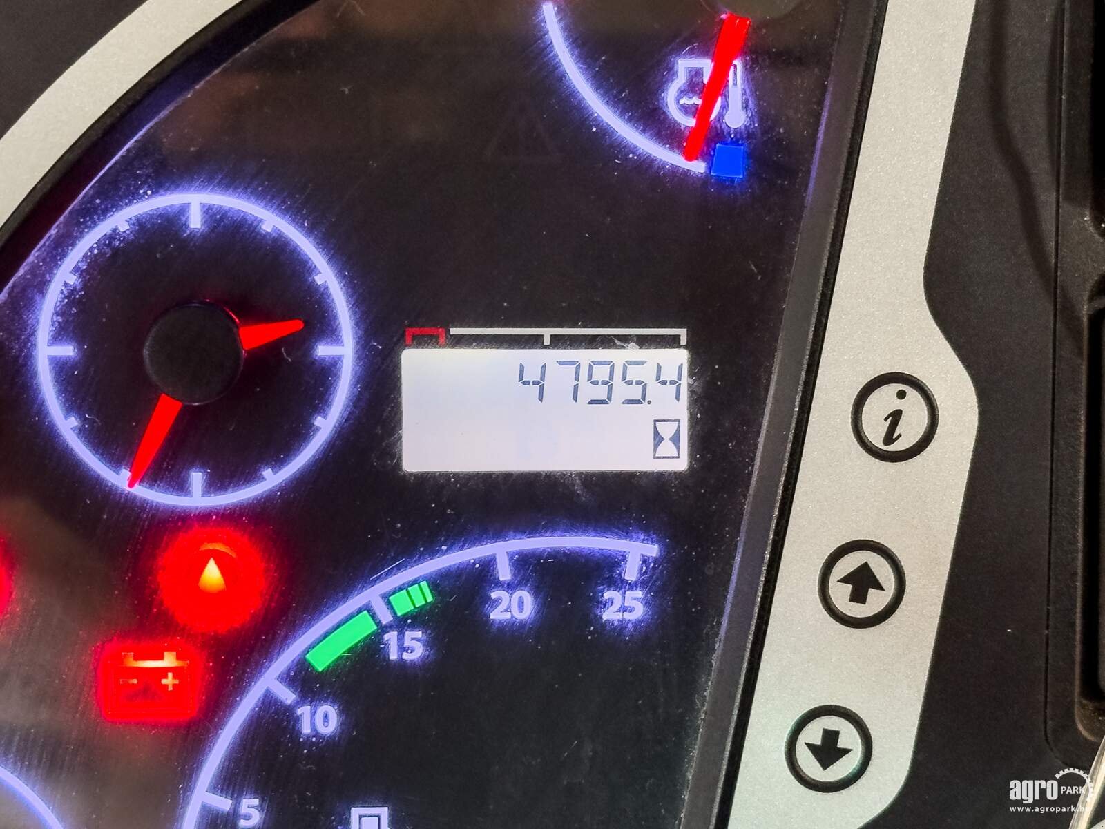 Teleskopstapler del tipo JCB 3CX Eco Sitemaster backhoe loader, 92 hp, air con Powershift, SRS, 4 buckets + forks, Gebrauchtmaschine In Csengele (Immagine 11)