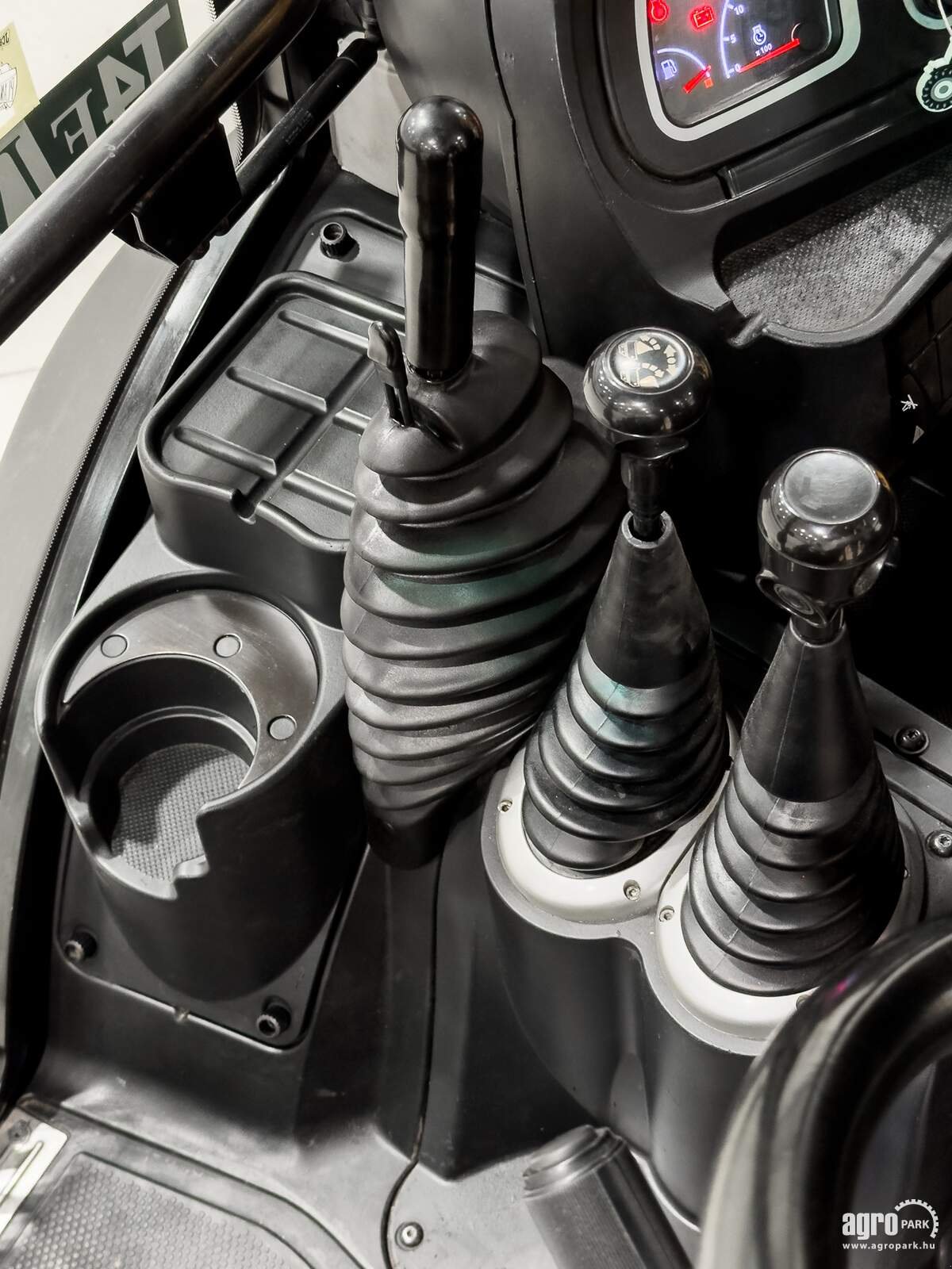 Teleskopstapler del tipo JCB 3CX Eco Sitemaster backhoe loader, 92 hp, air con Powershift, SRS, 4 buckets + forks, Gebrauchtmaschine In Csengele (Immagine 15)