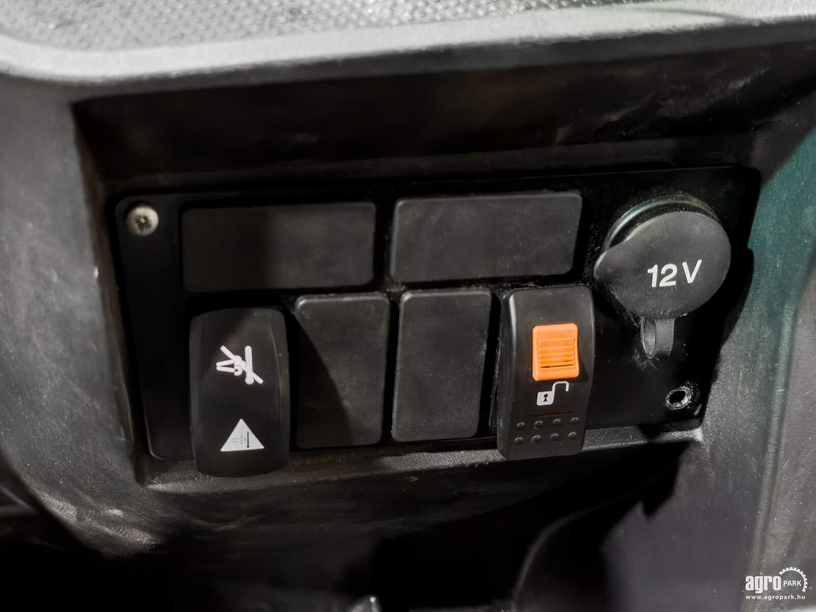 Teleskopstapler del tipo JCB 3CX Eco Sitemaster backhoe loader, 92 hp, air con Powershift, SRS, 4 buckets + forks, Gebrauchtmaschine In Csengele (Immagine 22)