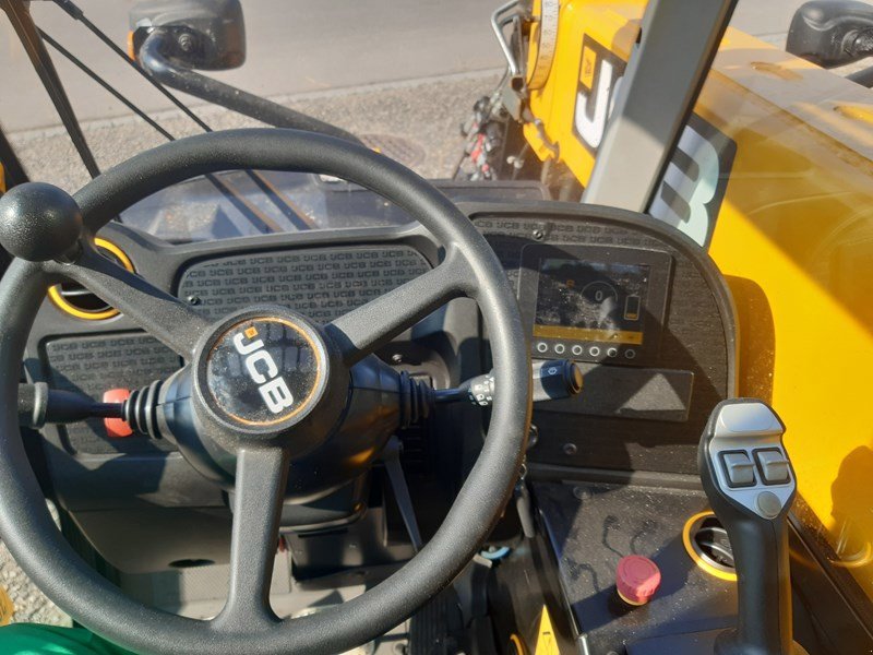 Teleskopstapler des Typs JCB 525-60 E, Ausstellungsmaschine in Hindelbank (Bild 6)