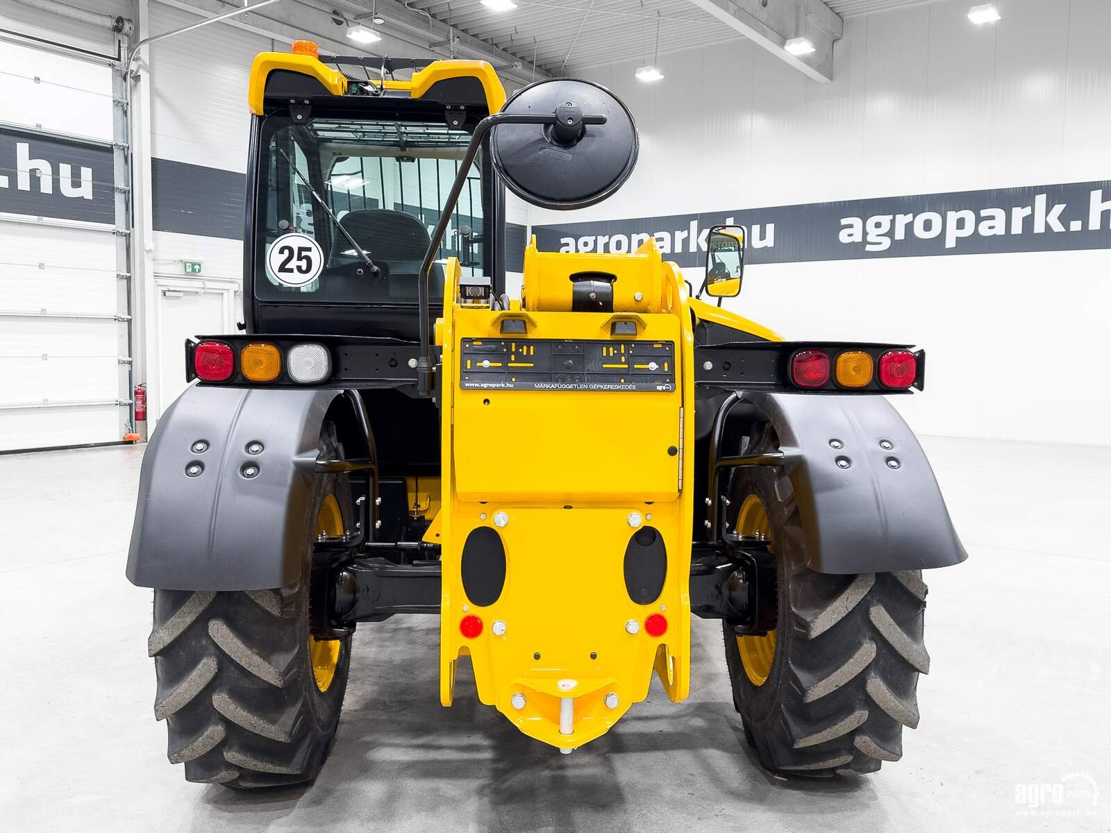 Teleskopstapler Türe ait JCB 531-70, Gebrauchtmaschine içinde Csengele (resim 5)