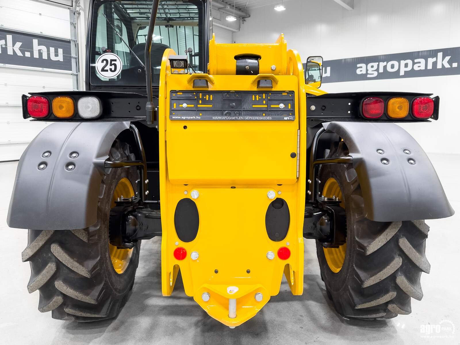 Teleskopstapler Türe ait JCB 531-70, Gebrauchtmaschine içinde Csengele (resim 7)