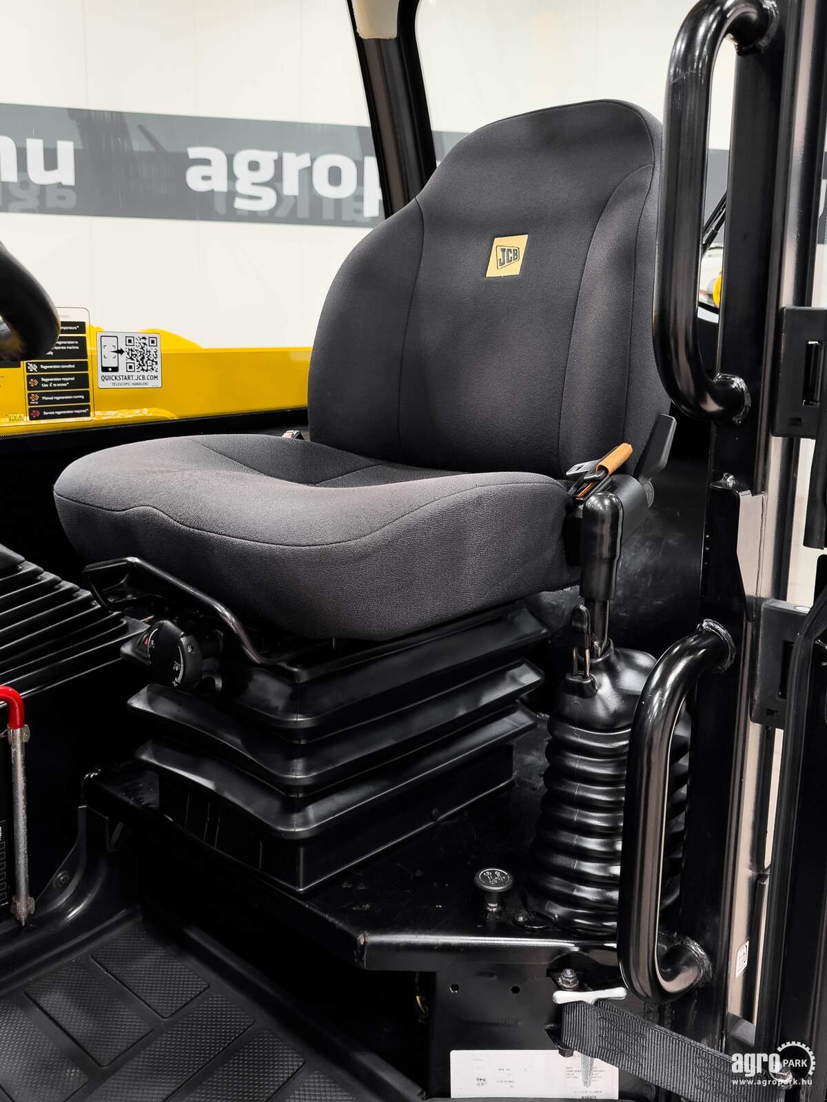 Teleskopstapler Türe ait JCB 531-70, Gebrauchtmaschine içinde Csengele (resim 11)