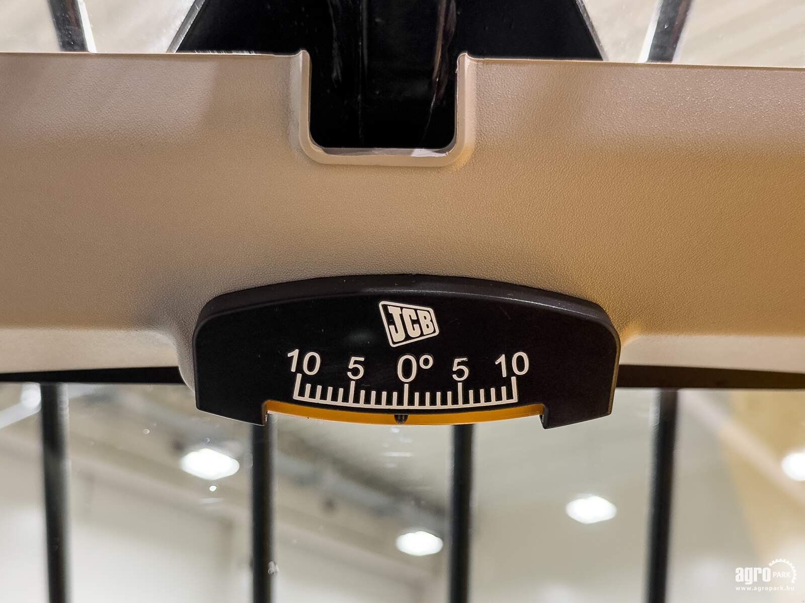 Teleskopstapler Türe ait JCB 531-70, Gebrauchtmaschine içinde Csengele (resim 24)