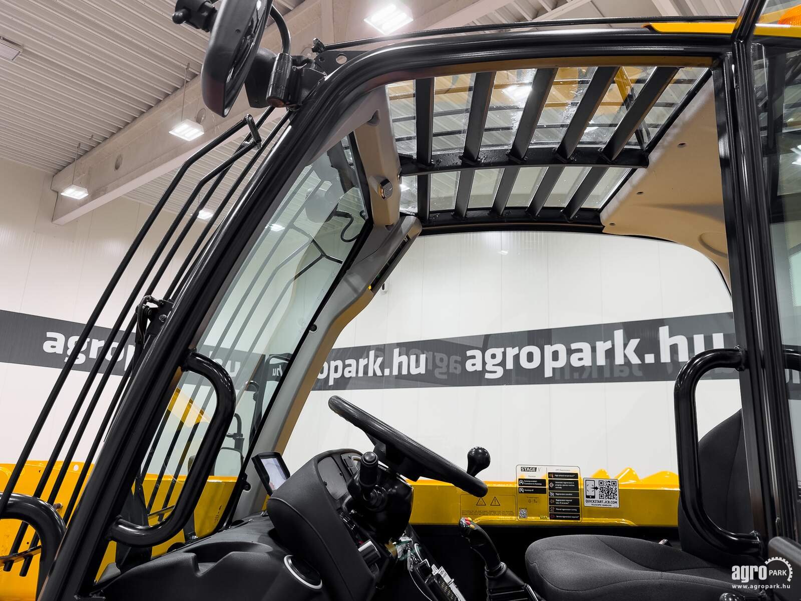 Teleskopstapler Türe ait JCB 531-70, Gebrauchtmaschine içinde Csengele (resim 25)