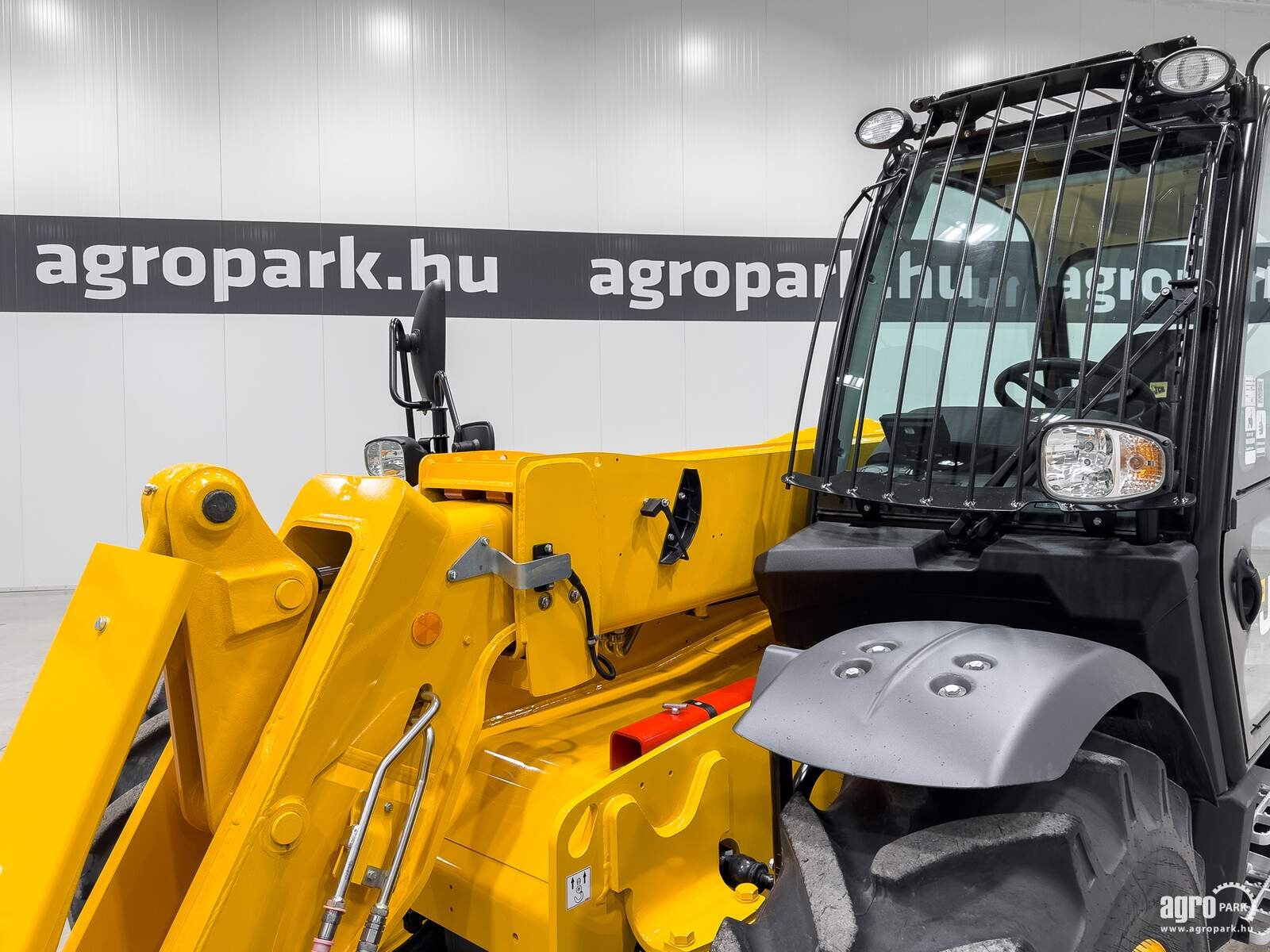 Teleskopstapler Türe ait JCB 531-70, Gebrauchtmaschine içinde Csengele (resim 27)