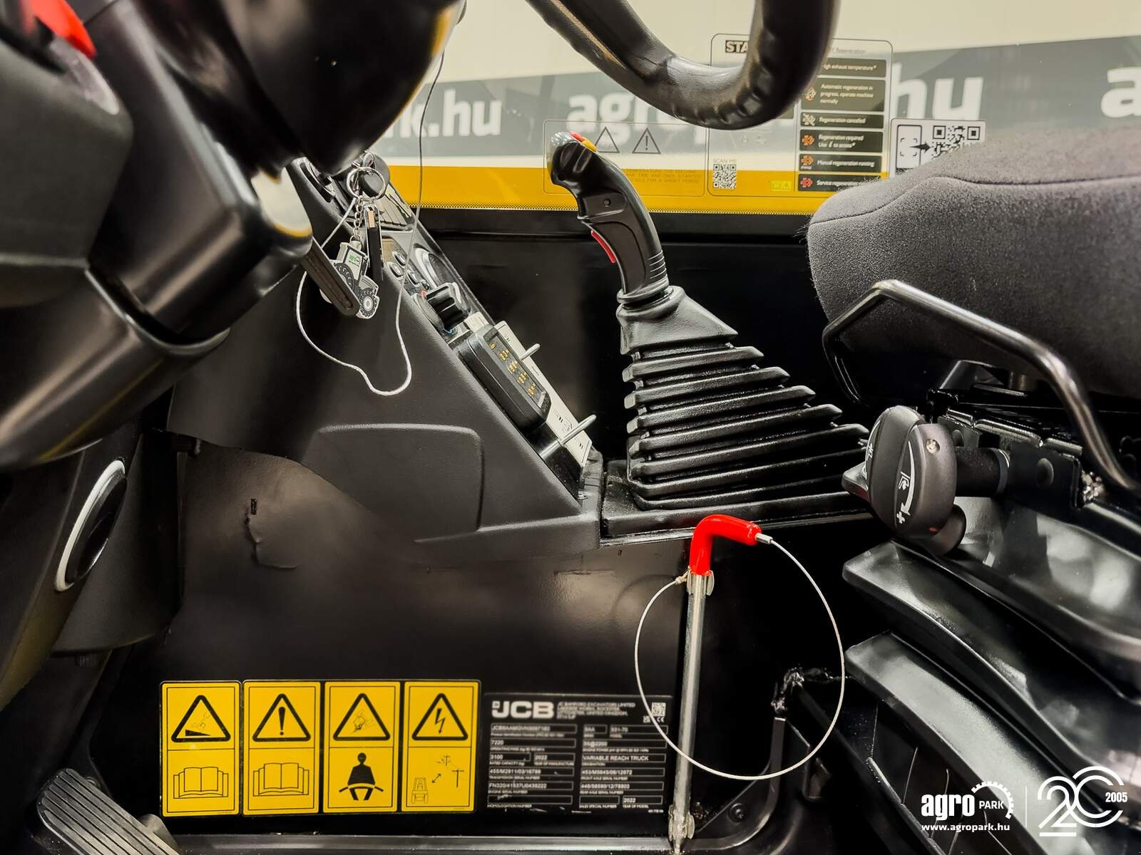 Teleskopstapler des Typs JCB 531-70, Gebrauchtmaschine in Csengele (Bild 13)