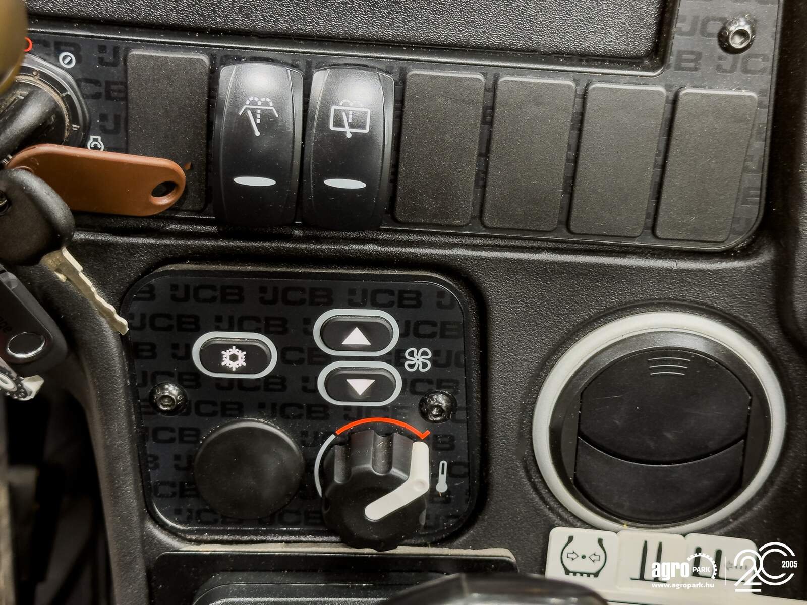 Teleskopstapler des Typs JCB 531-70, Gebrauchtmaschine in Csengele (Bild 18)