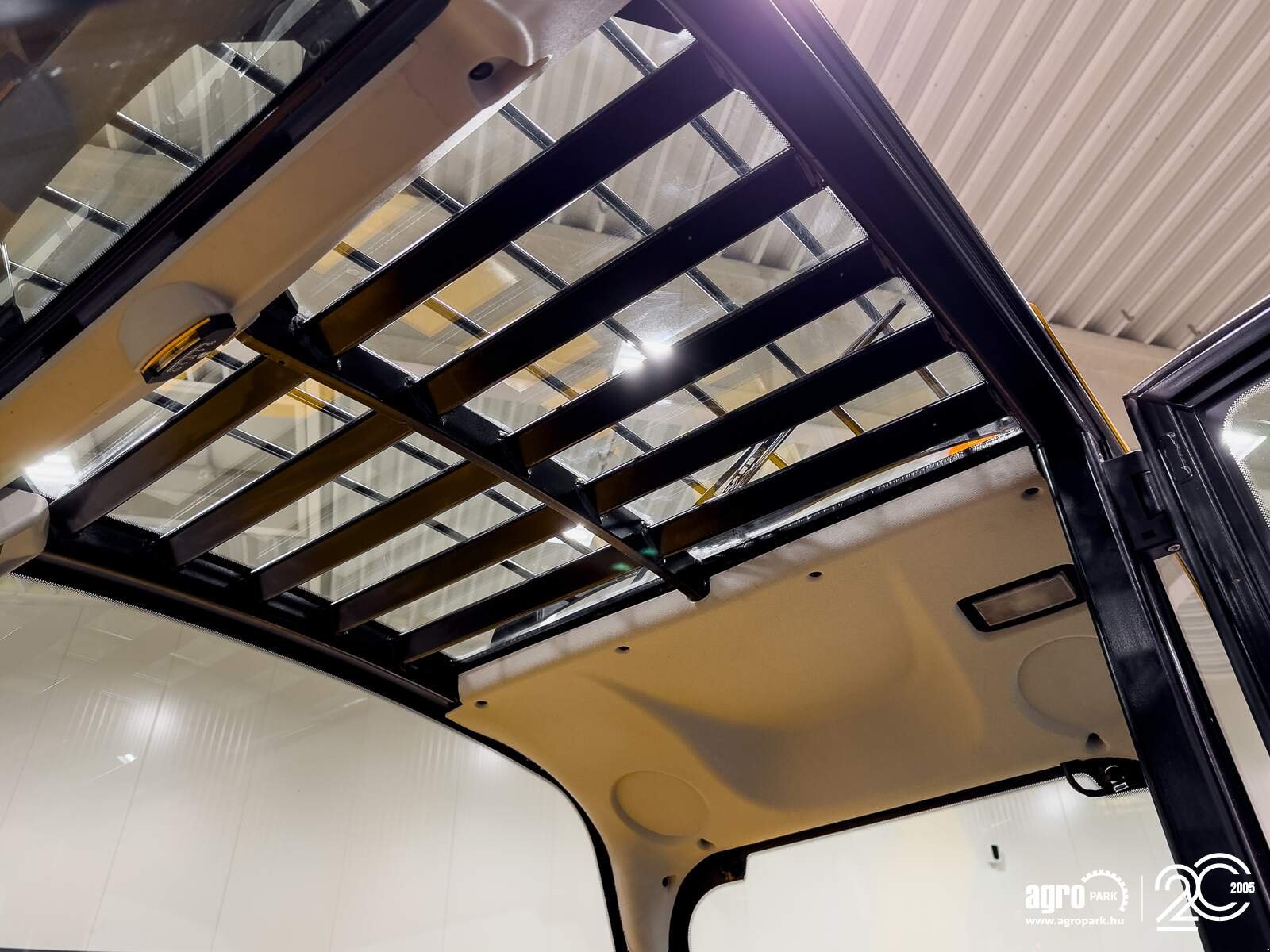 Teleskopstapler des Typs JCB 531-70, Gebrauchtmaschine in Csengele (Bild 26)