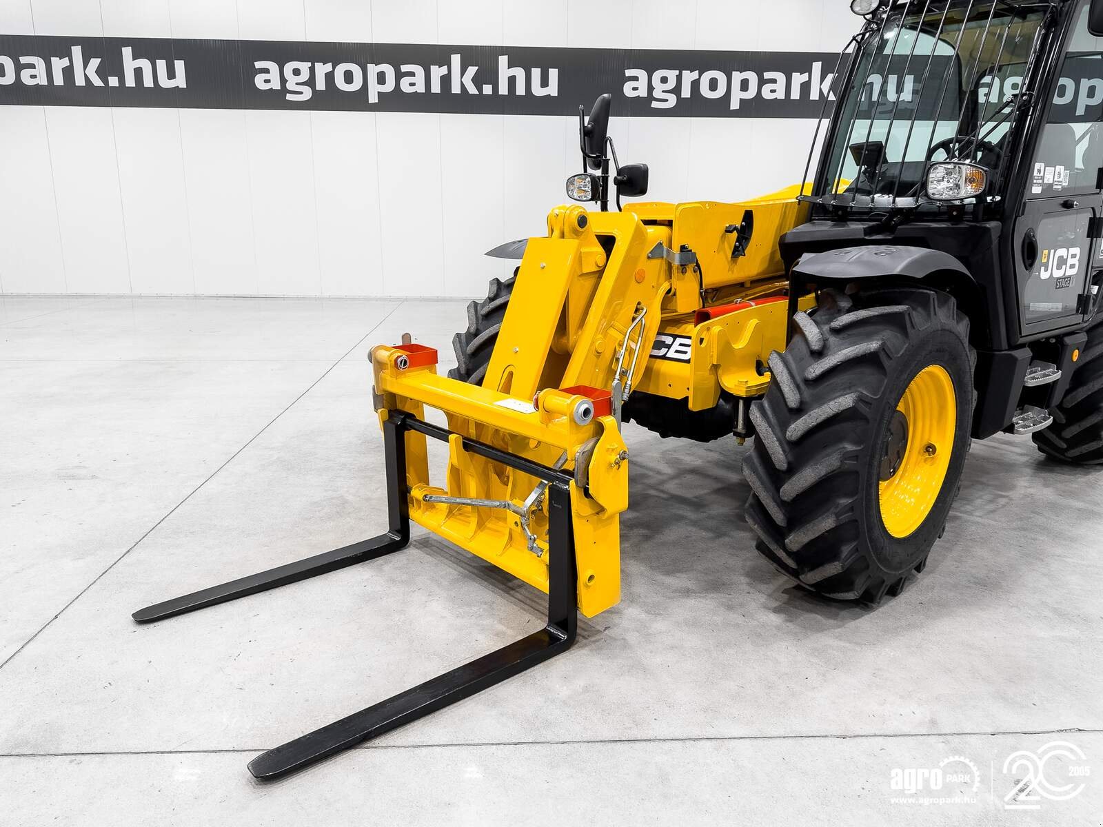 Teleskopstapler des Typs JCB 531-70, Gebrauchtmaschine in Csengele (Bild 28)