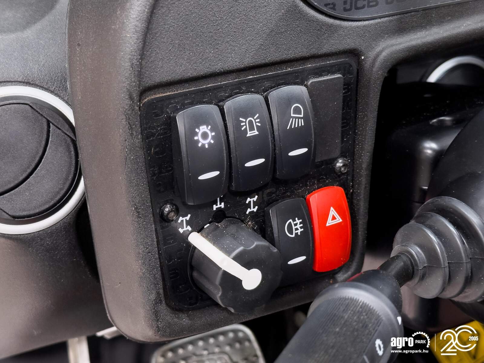 Teleskopstapler des Typs JCB 531-70, Gebrauchtmaschine in Csengele (Bild 16)