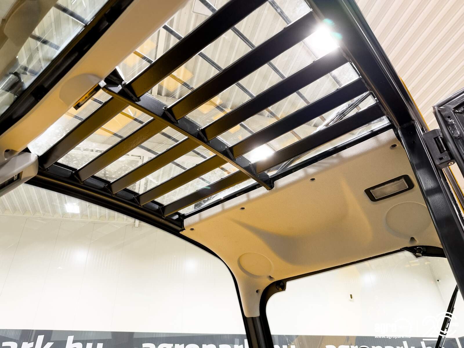 Teleskopstapler des Typs JCB 531-70, Gebrauchtmaschine in Csengele (Bild 26)