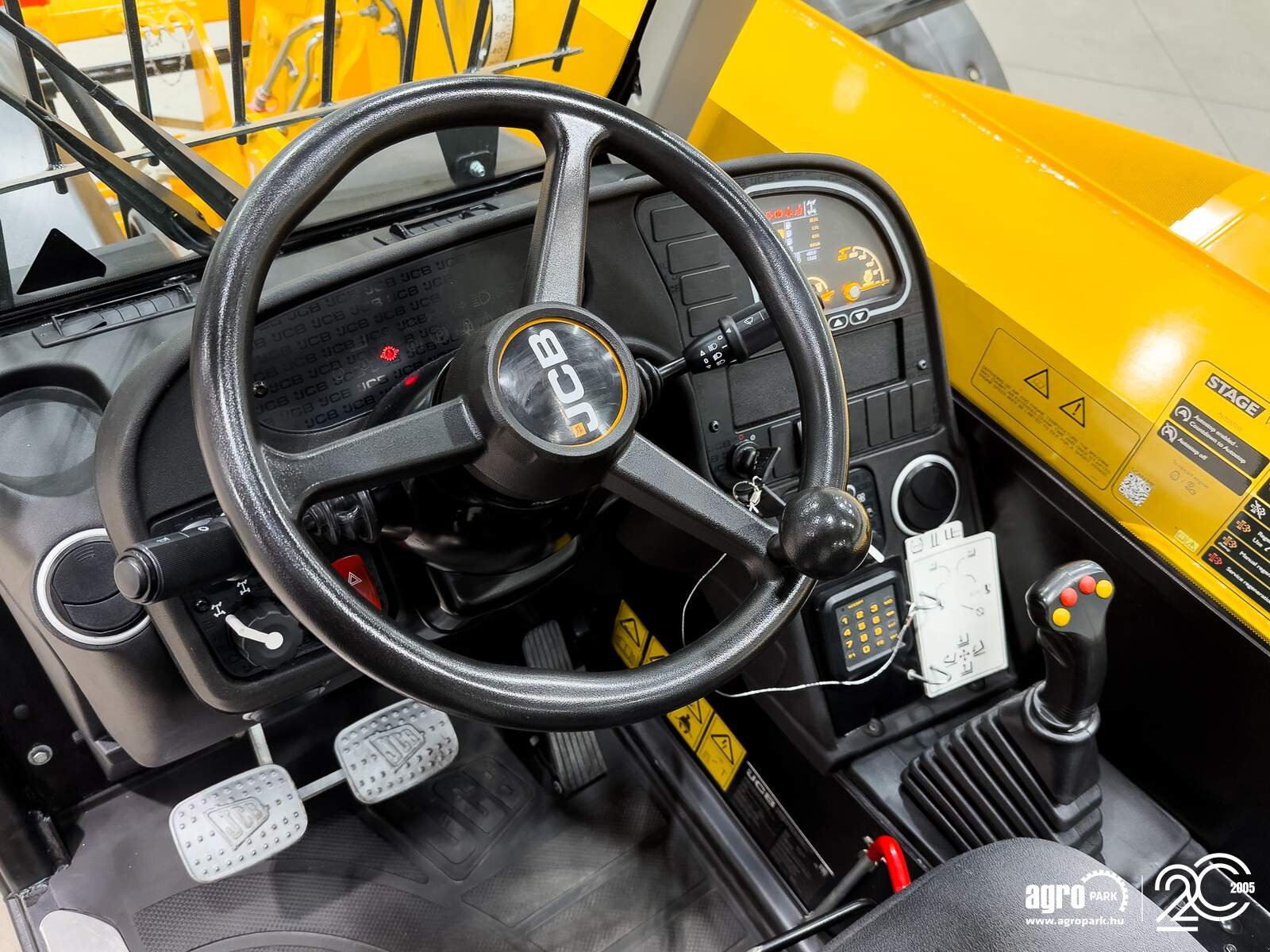 Teleskopstapler typu JCB 531-70, Gebrauchtmaschine v Csengele (Obrázek 14)