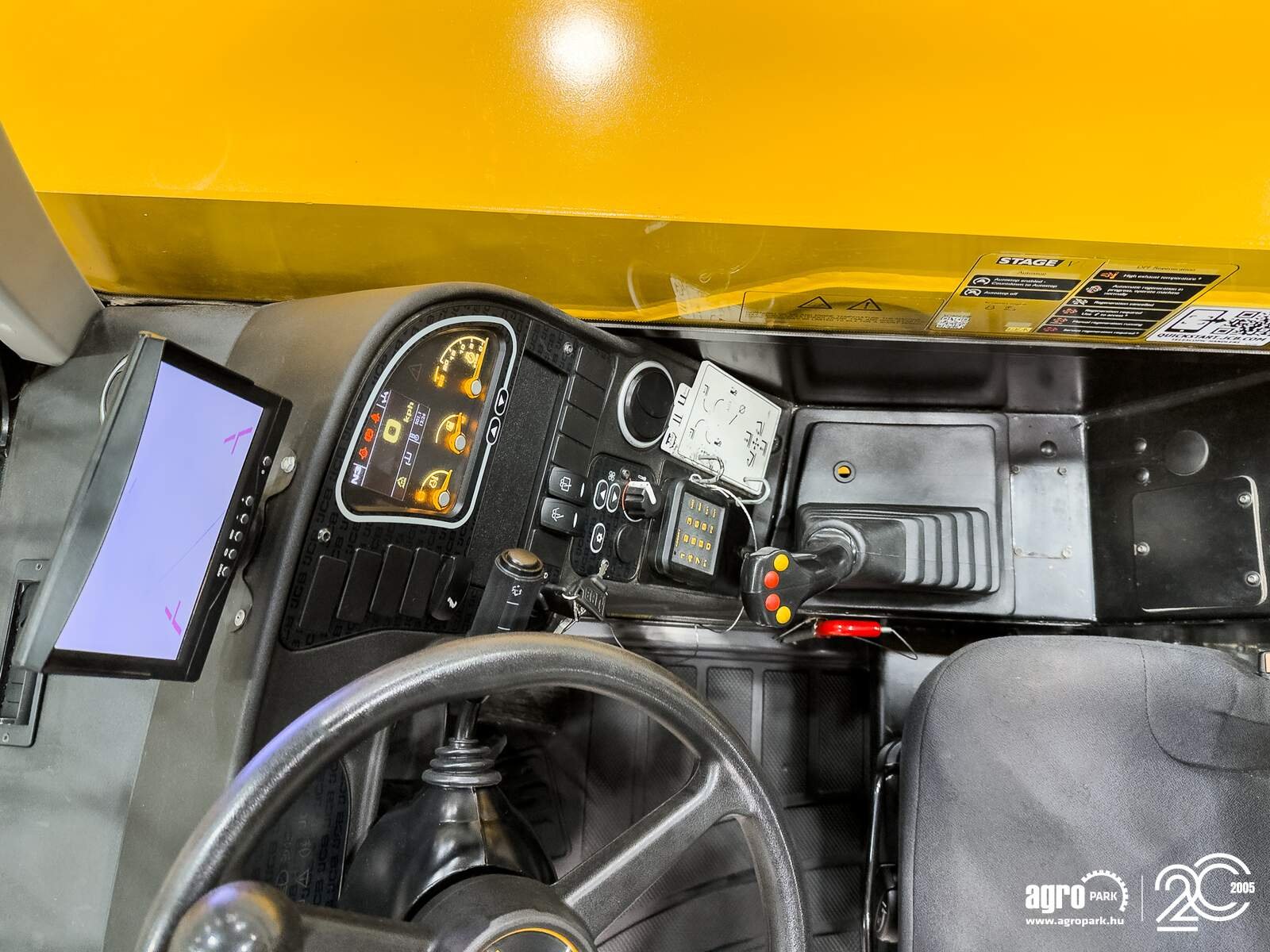 Teleskopstapler des Typs JCB 531-70, Gebrauchtmaschine in Csengele (Bild 9)