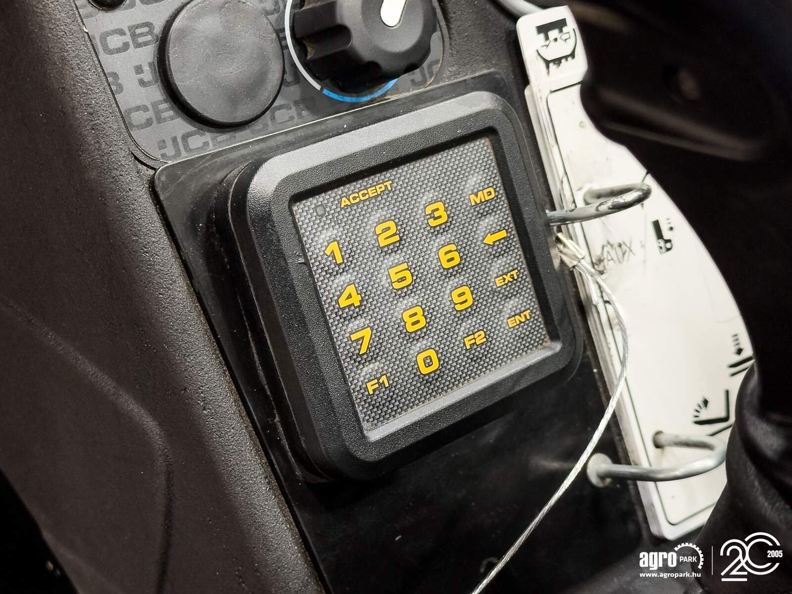 Teleskopstapler des Typs JCB 531-70, Gebrauchtmaschine in Csengele (Bild 20)