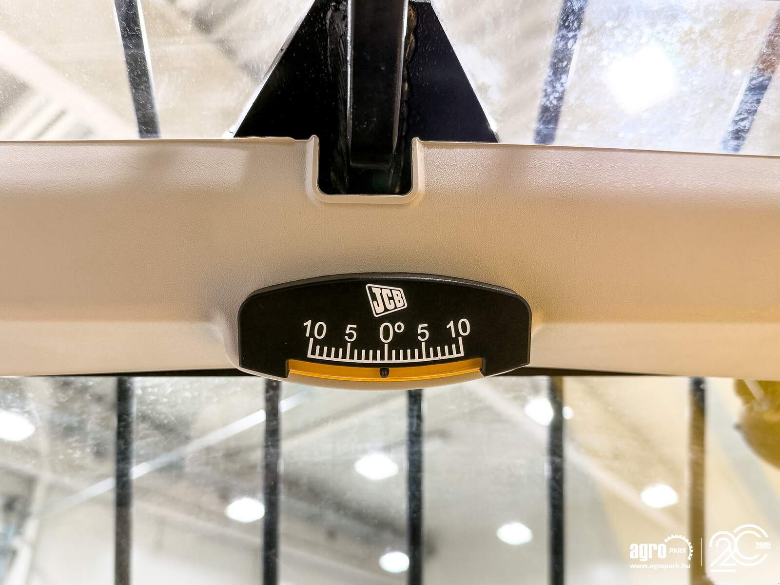 Teleskopstapler des Typs JCB 531-70, Gebrauchtmaschine in Csengele (Bild 25)