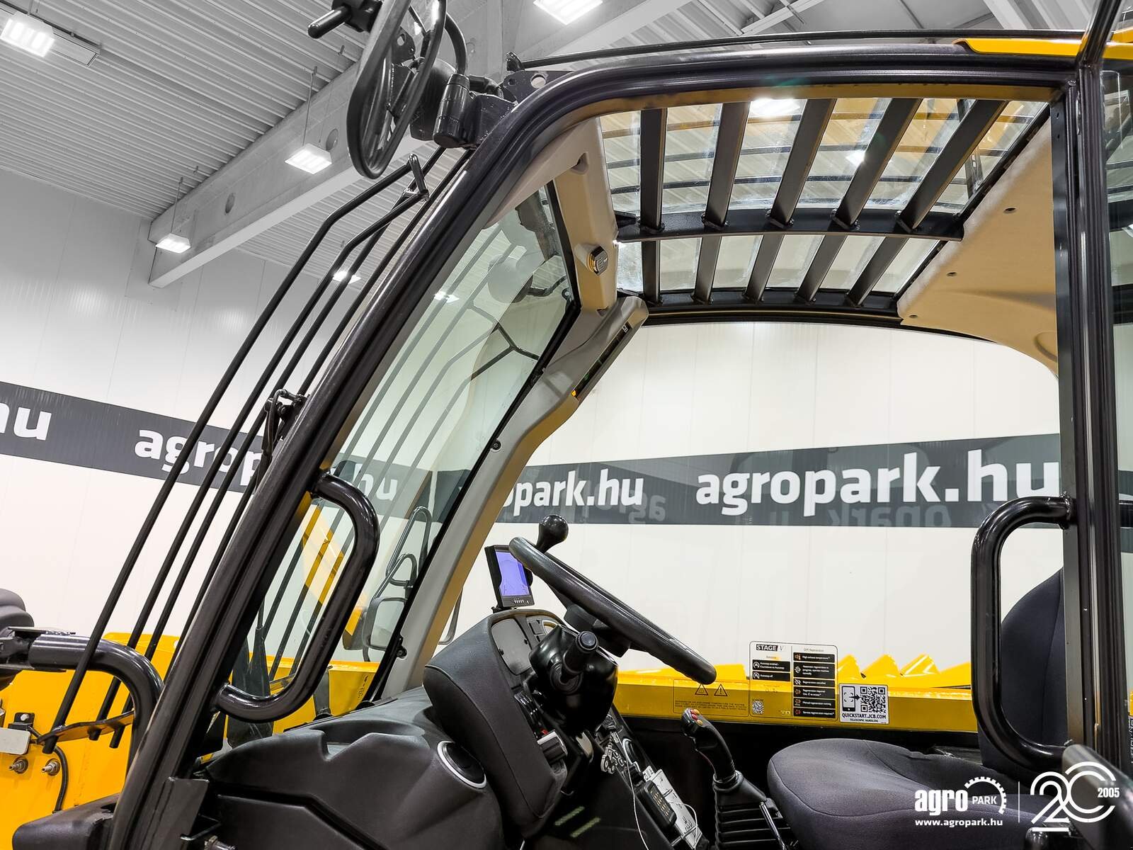 Teleskopstapler des Typs JCB 531-70, Gebrauchtmaschine in Csengele (Bild 26)