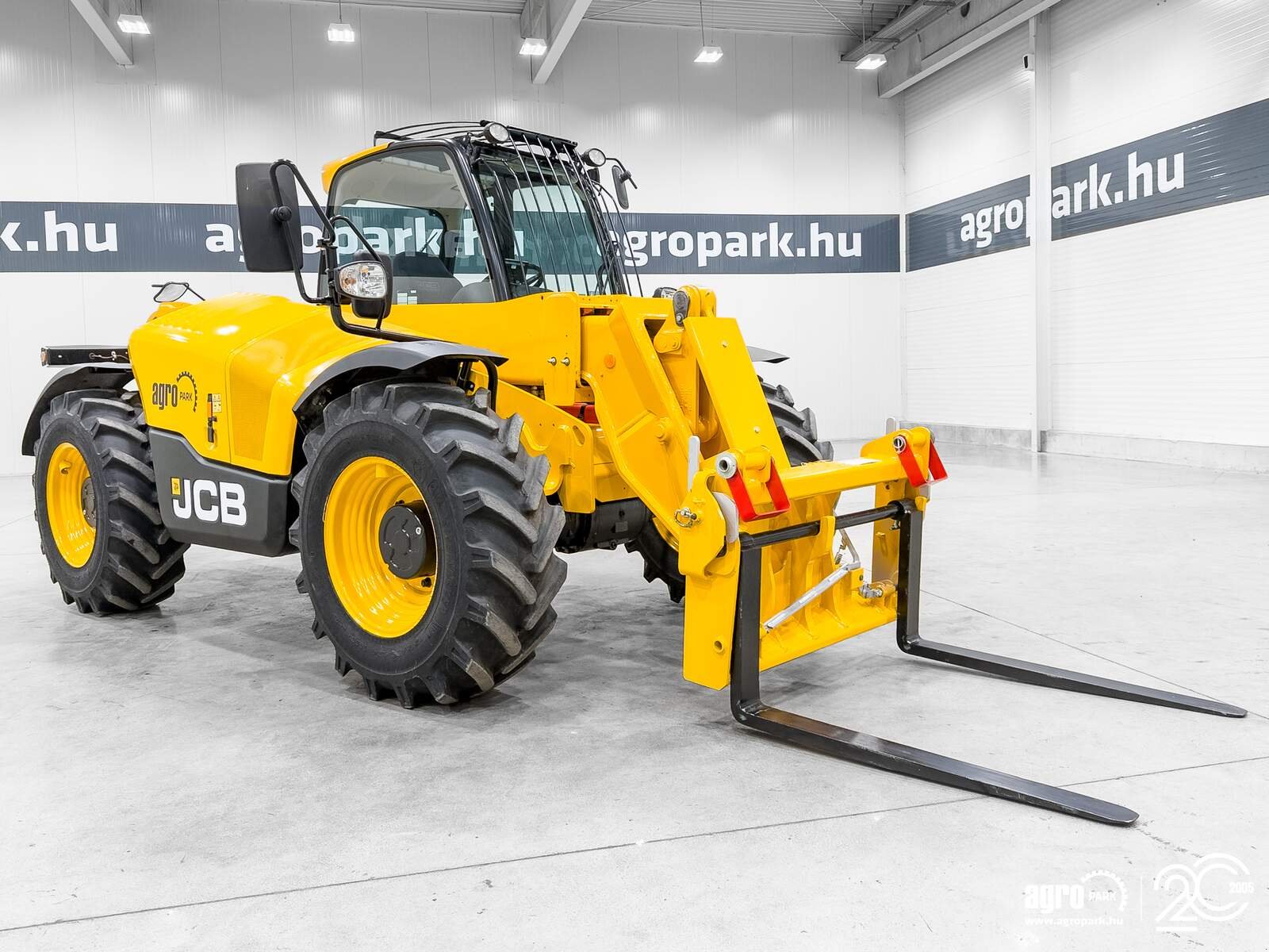 Teleskopstapler typu JCB 531-70, Gebrauchtmaschine v Csengele (Obrázek 2)