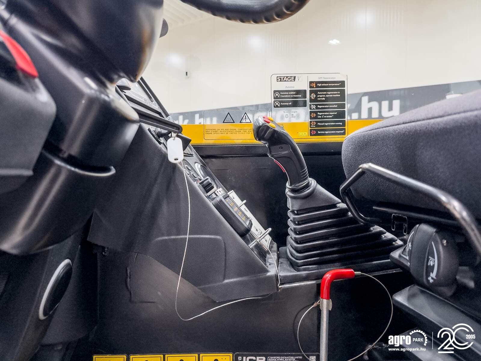 Teleskopstapler typu JCB 531-70, Gebrauchtmaschine v Csengele (Obrázek 13)