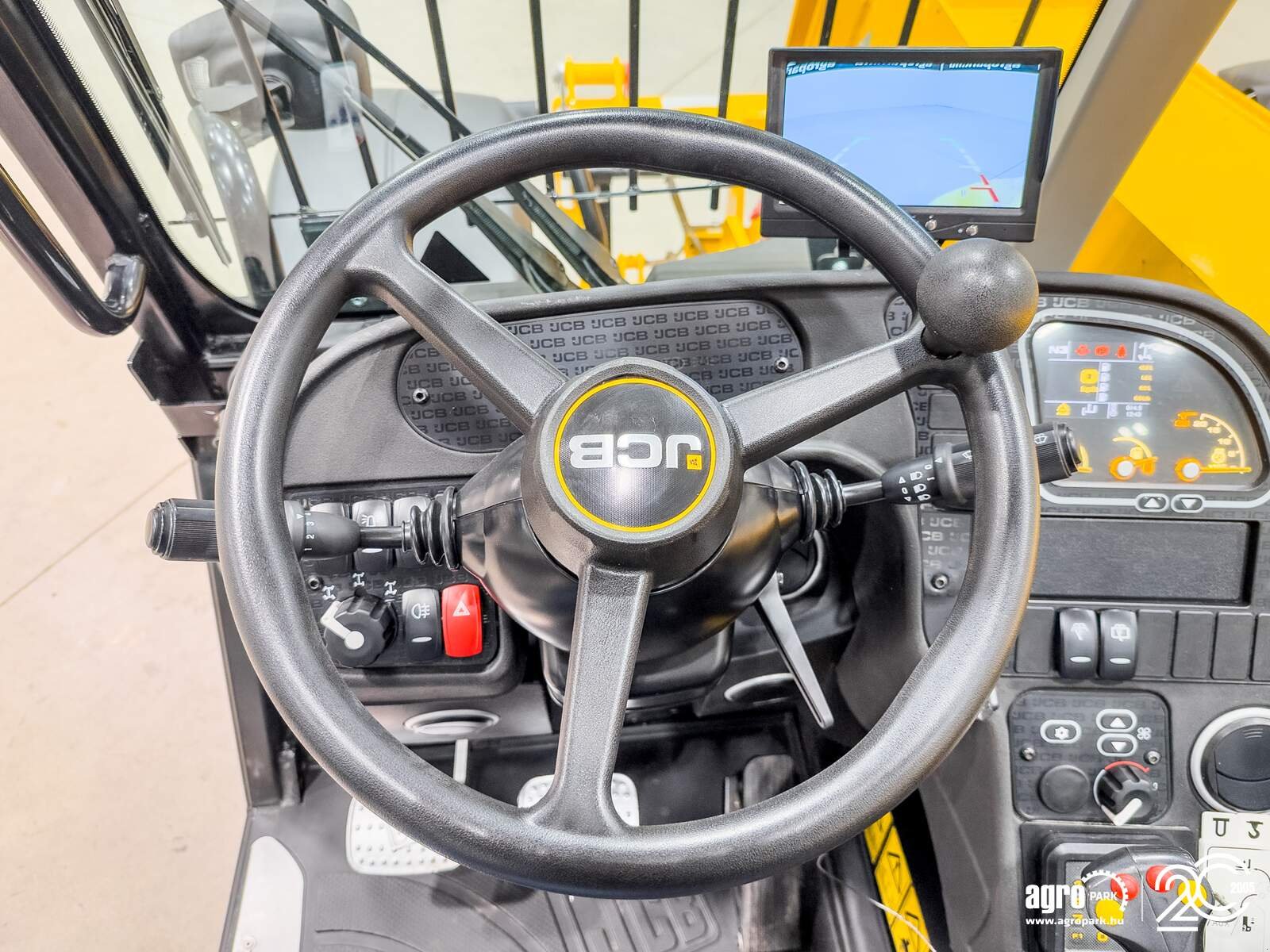 Teleskopstapler typu JCB 531-70, Gebrauchtmaschine v Csengele (Obrázek 15)