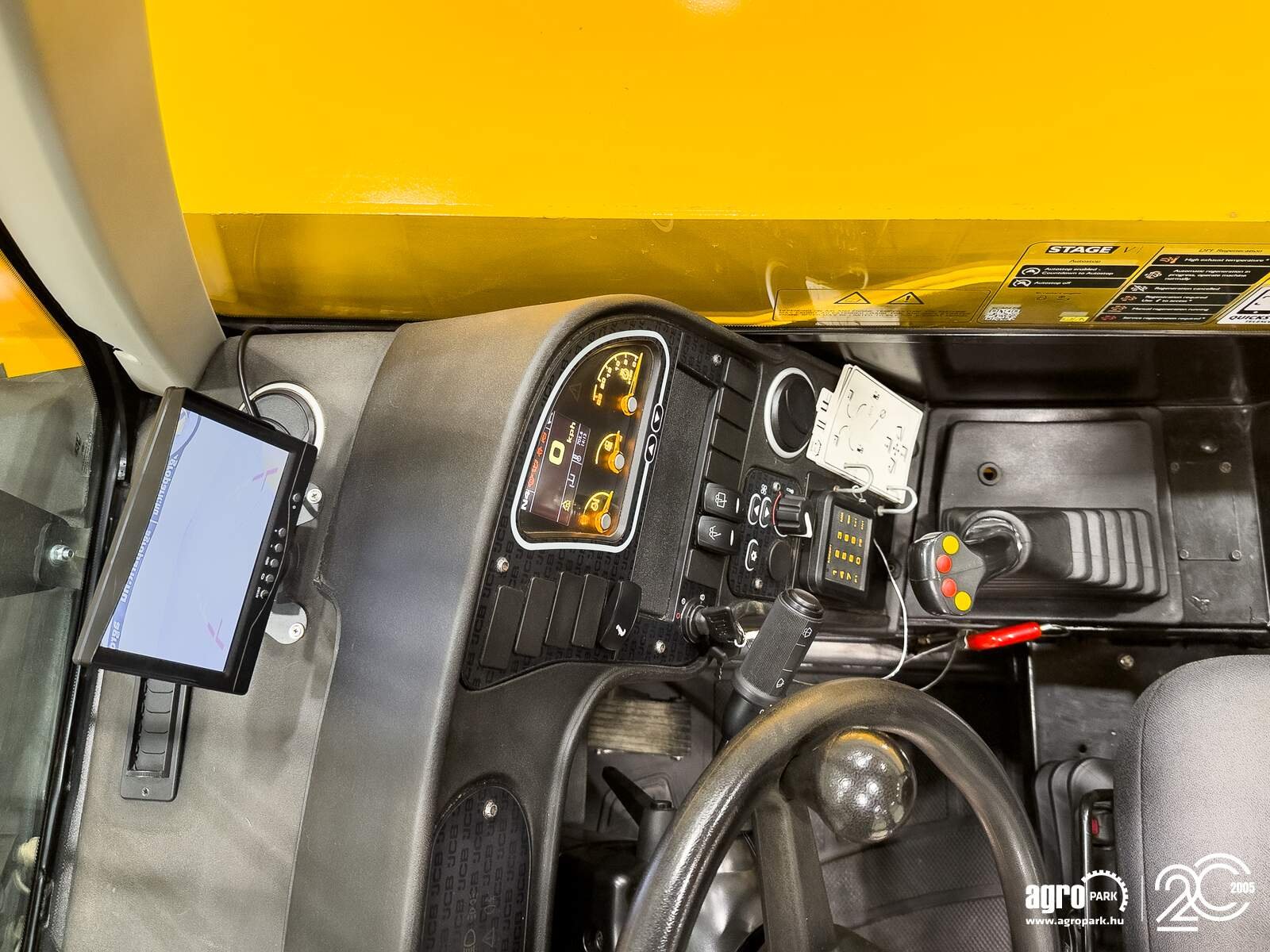 Teleskopstapler of the type JCB 531-70, Gebrauchtmaschine in Csengele (Picture 9)