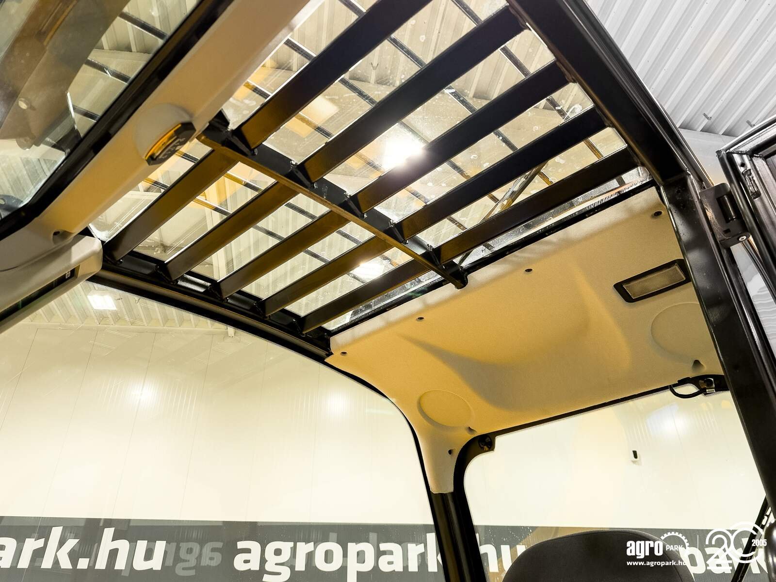 Teleskopstapler of the type JCB 531-70, Gebrauchtmaschine in Csengele (Picture 27)