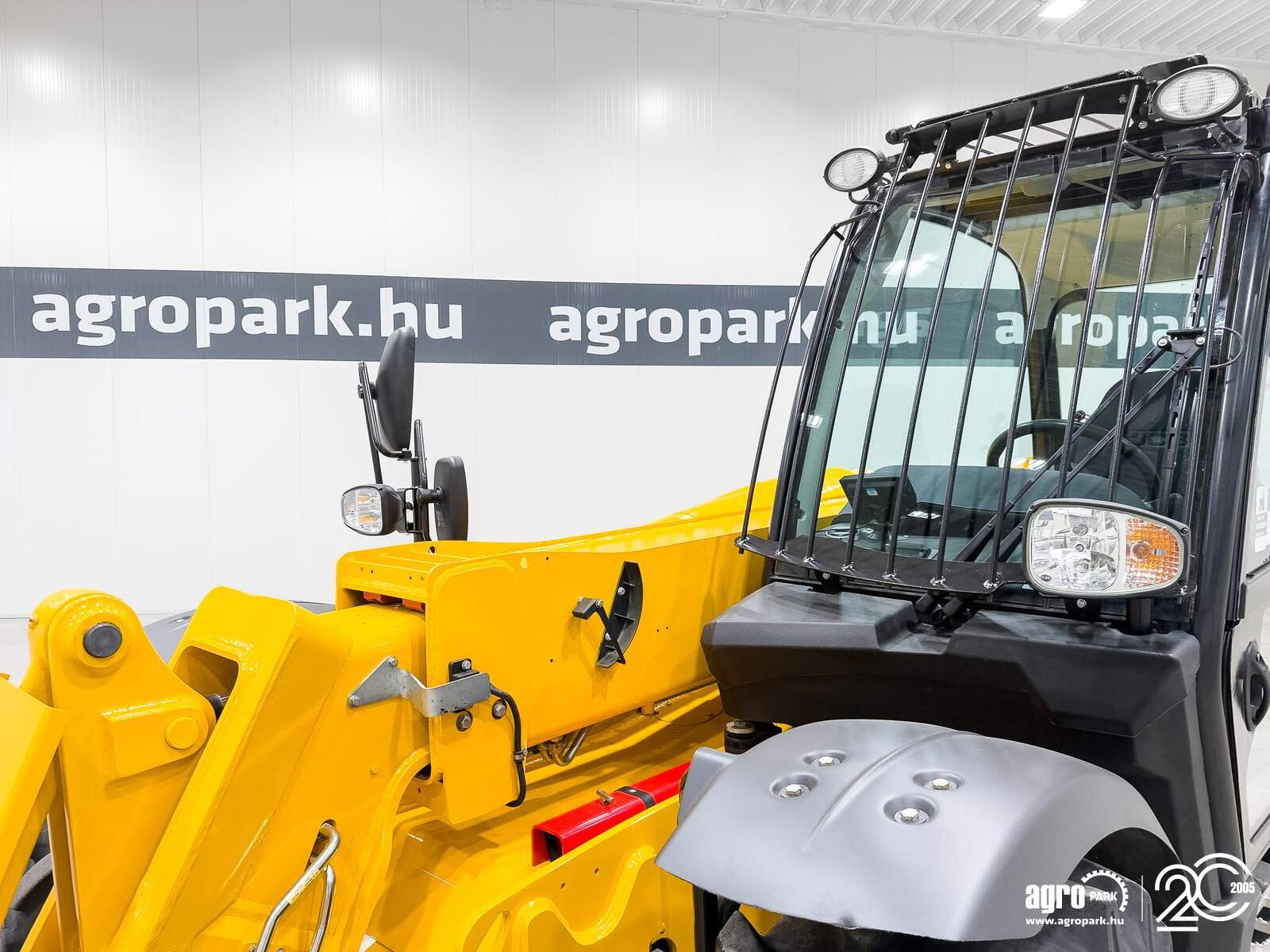 Teleskopstapler of the type JCB 531-70, Gebrauchtmaschine in Csengele (Picture 28)