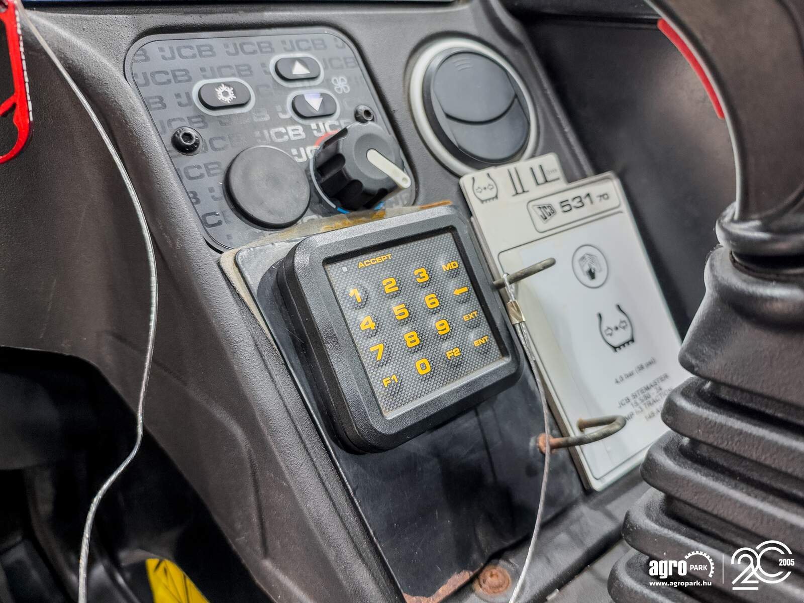 Teleskopstapler a típus JCB 531-70, Gebrauchtmaschine ekkor: Csengele (Kép 21)