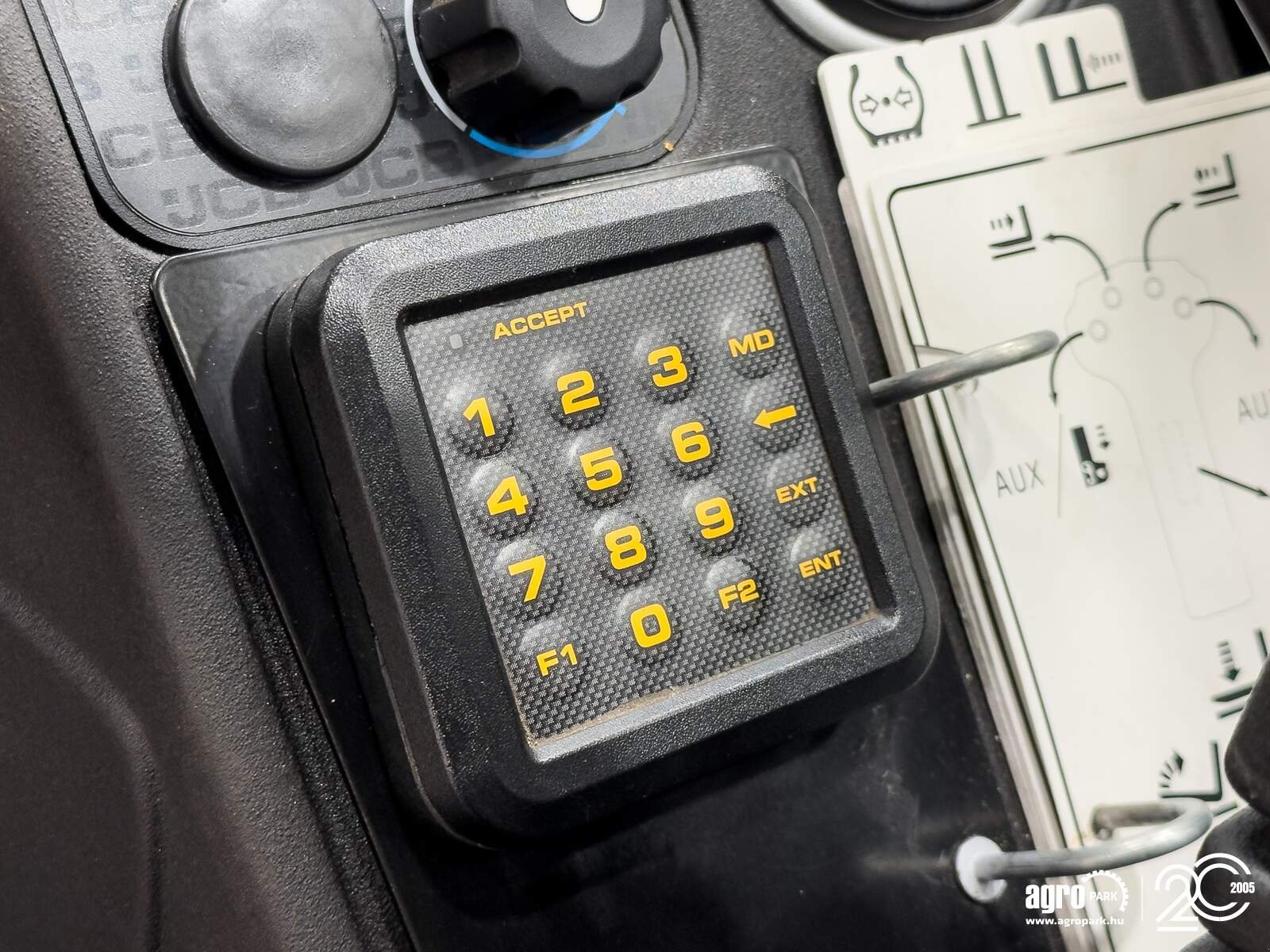 Teleskopstapler des Typs JCB 531-70, Gebrauchtmaschine in Csengele (Bild 19)