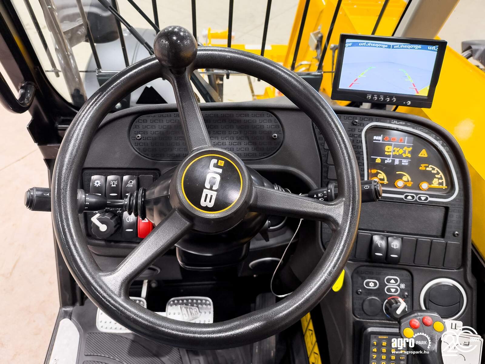 Teleskopstapler des Typs JCB 531-70, Gebrauchtmaschine in Csengele (Bild 21)