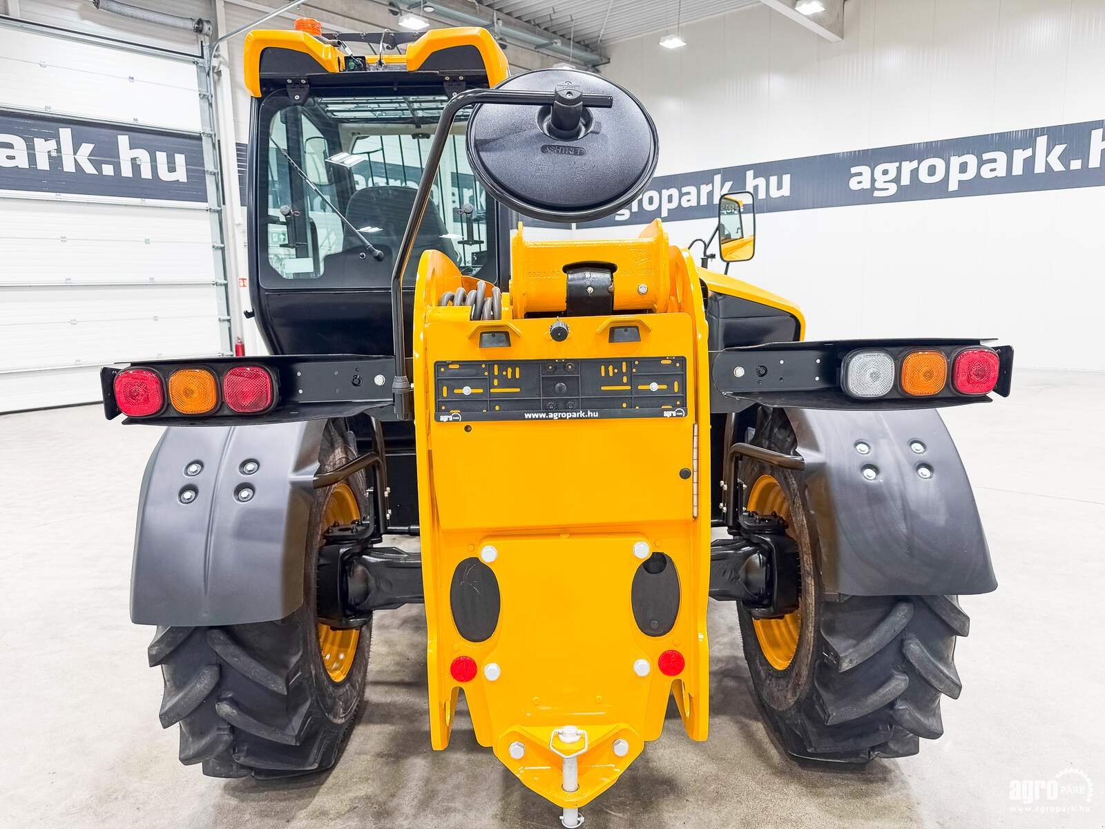 Teleskopstapler типа JCB 531-70, Gebrauchtmaschine в Csengele (Фотография 7)